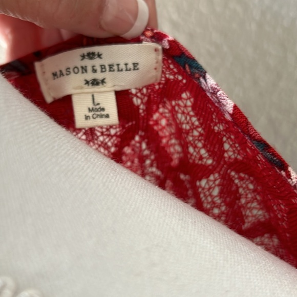 Mason&Belle Tempest Lace Detail 3/4 sleeve Red Floral Size Large Blouse - Picture 4 of 8